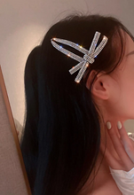 Load image into Gallery viewer, Jumbo Bow Hair Clip
