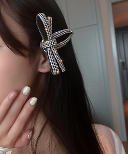 Jumbo Bow Hair Clip